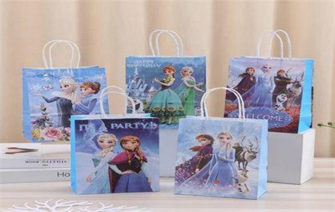 BOLSA REGALO PAPEL PERSONAJE 15*21