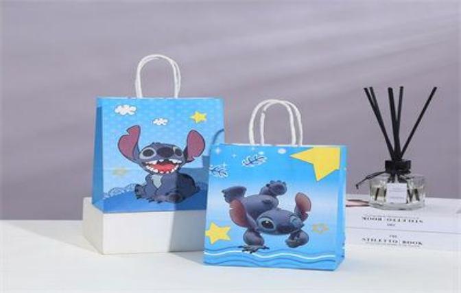BOLSA REGALO PAPEL PERSONAJE 15*21