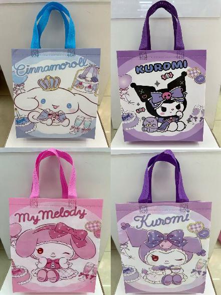 BOLSA  SANRIO MED 26*31*10