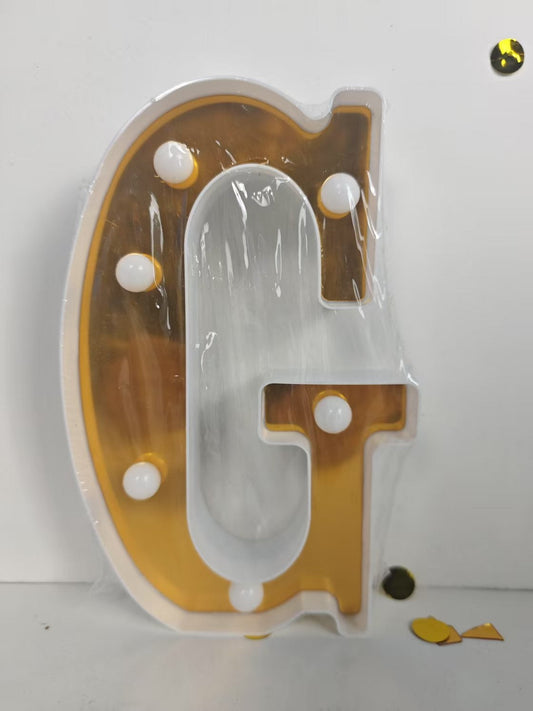 LAMPARA NUMERO LETRA DORADO 0-9 A-Z 21CM