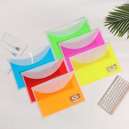 FOLDER CARTA PVC BOTON BG8225A4