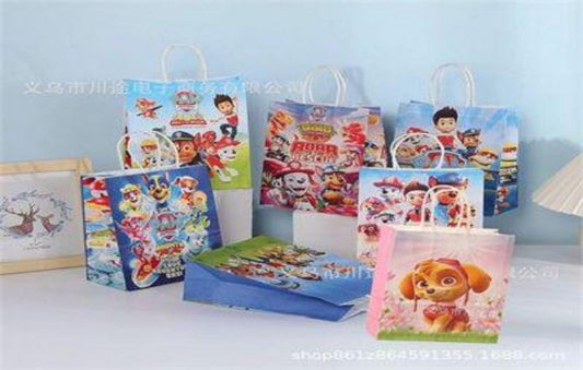 BOLSA REGALO PAPEL PERSONAJE 15*21